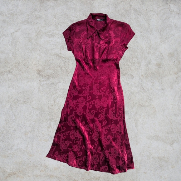 90s Vintage Red Damask Brocade Qipao Style Collared Midi Dress Size 6/7 - Picture 2 of 12